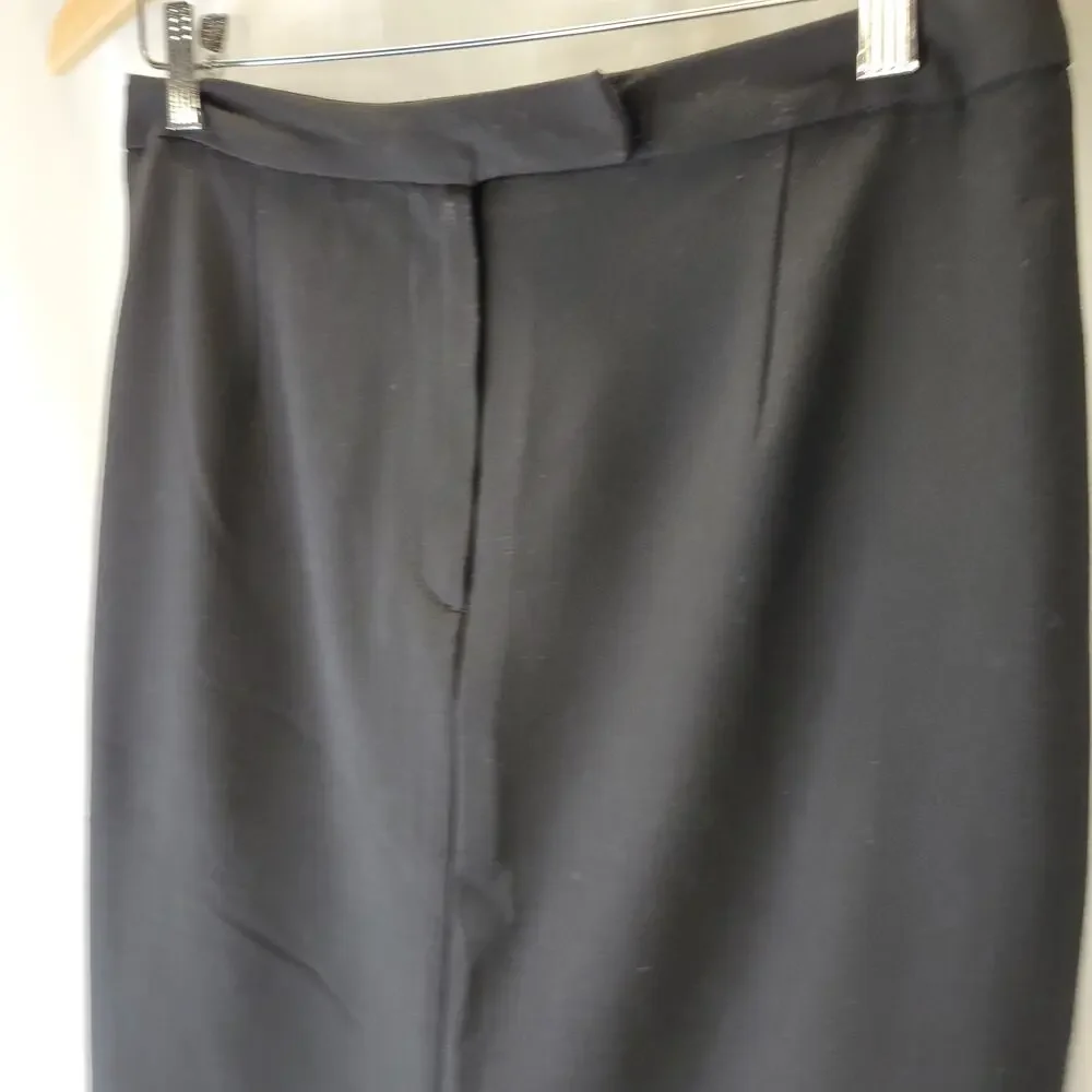 Liz Claiborne Sport Black Pencil Skirt with Front Zip and Vent, 8